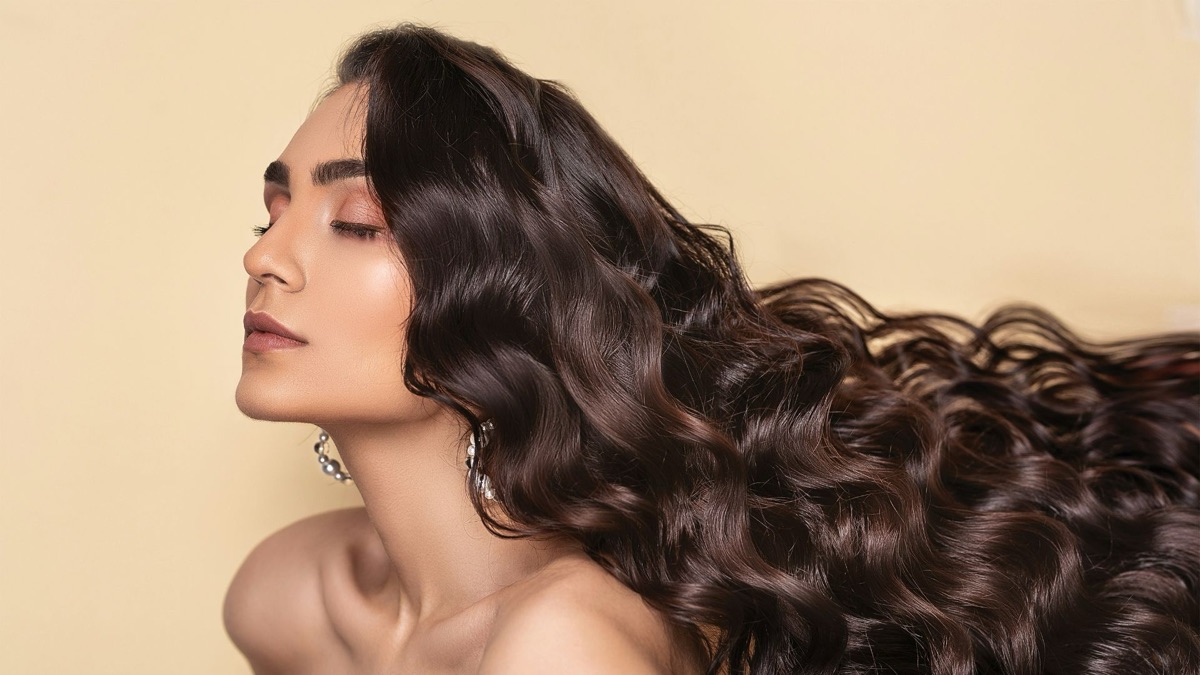5 Reasons Your Hair Is Always Oily
